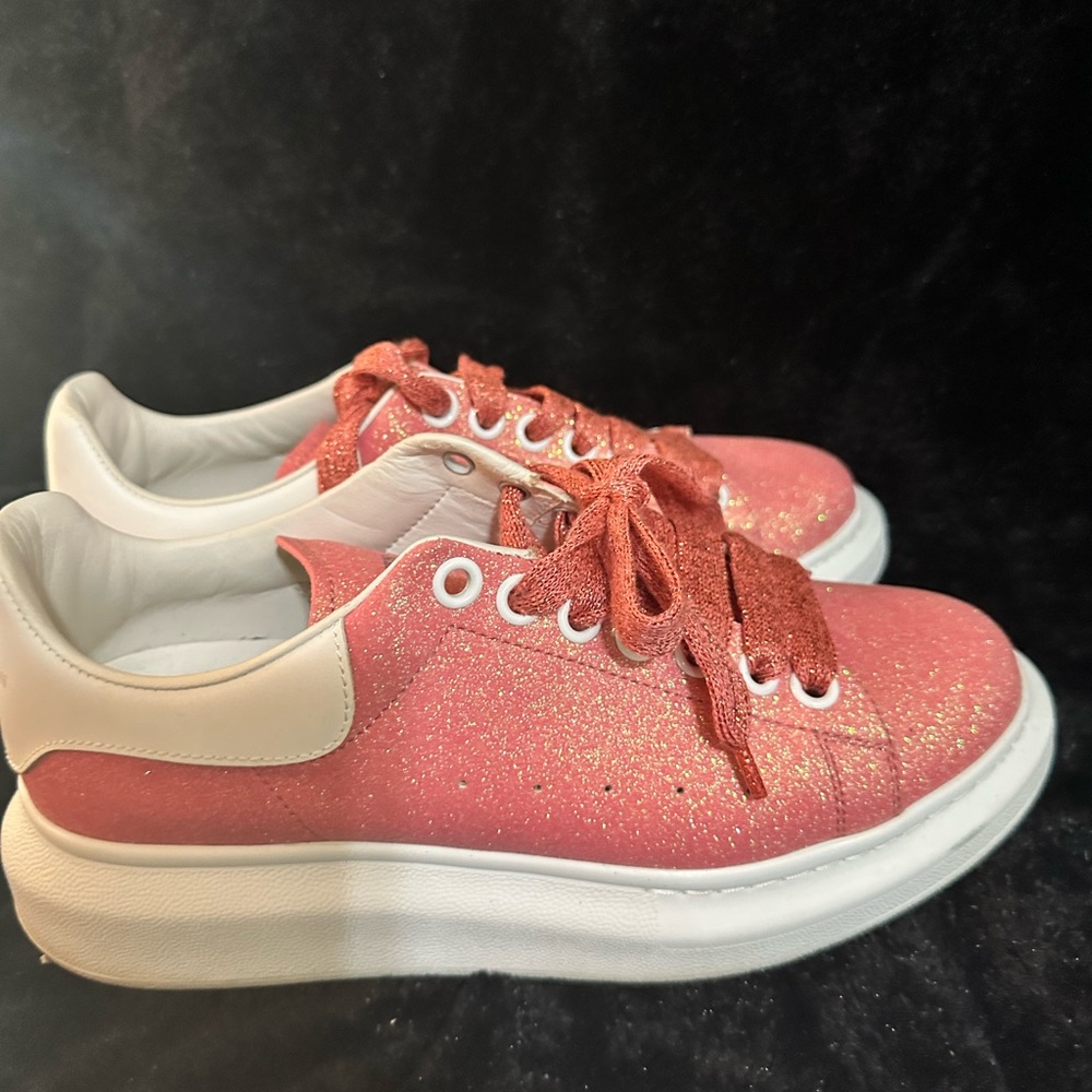 Alexander McQueen Oversized Sneaker size 39